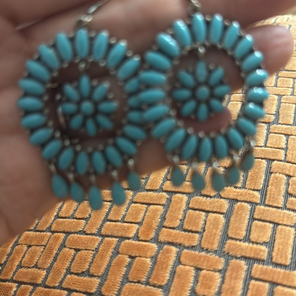 240- BOGO Rustic Earrings - Picture 3 of 4